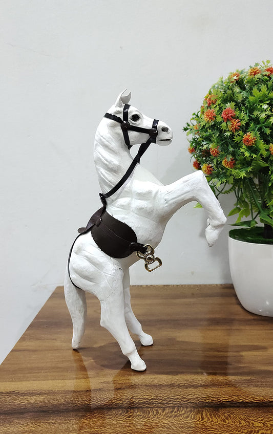Jumping horse